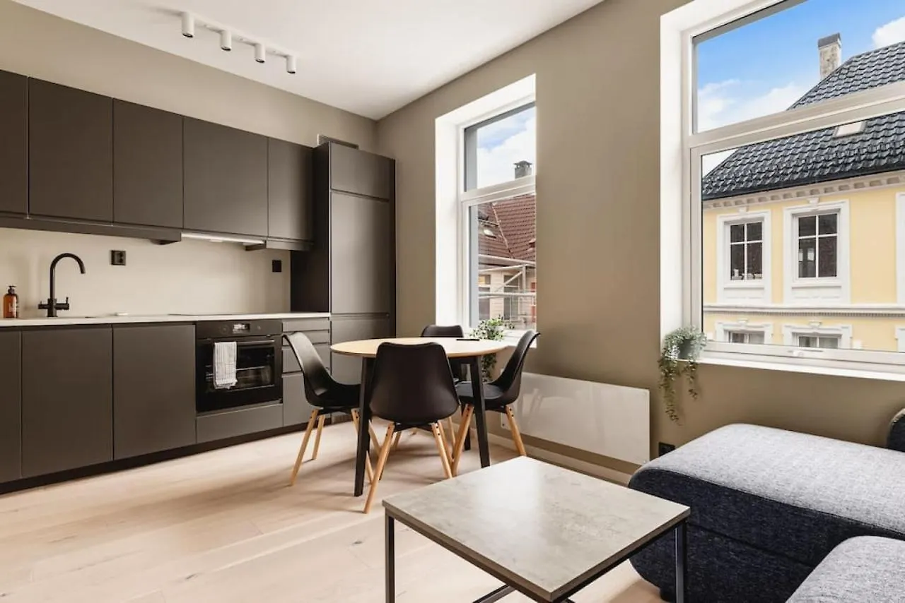 Dinbnb Apartments I New In 2023 I 600M To Bryggen Bergen